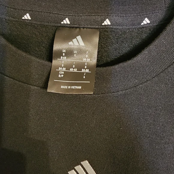 Adidas Black Sweatshirt - Picture 3 of 3